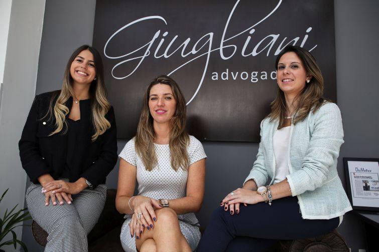As advogadas Carolina Di Lullo, Andréa Giugliani e Beatriz Dainese, da Giugliani Advogados estão por trás do programa 