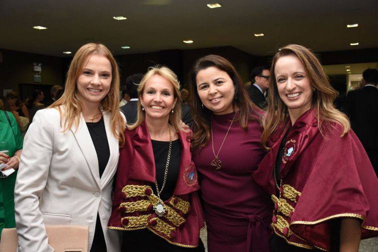 Procuradora e ex-presidente da APEP Cristina Leitão, a advogada Rogéria Dotti, a também ex-presidente da APEP Isabela Cristine Martins Ramos e a advogada Graciela Marins - Foto: Bebel Ritzmann