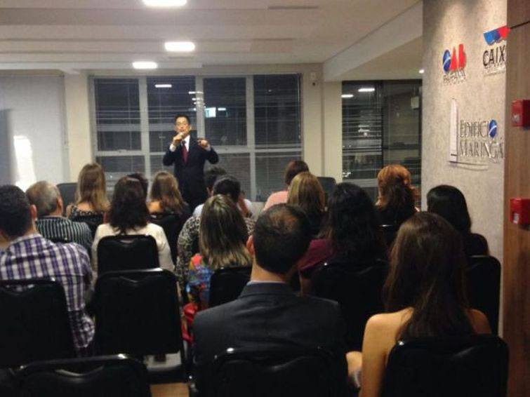 O médico psiquiatra Glauber Higa Kaio proferiu a palestra de outubro do Projeto Saúde Mental - Foto: Divulgação 