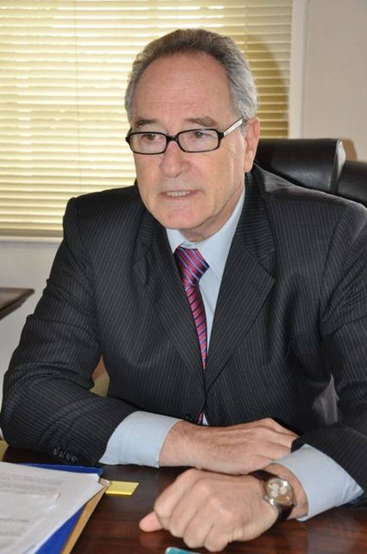 Professor Alfredo de Assis Gonçalves Neto, da UFPR - Foto: Divulgação