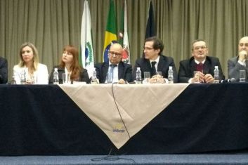 Lançamento Livro Direito e Jurisdições